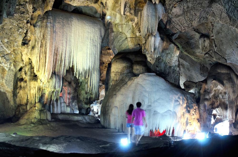 THAILAND CAVES_10